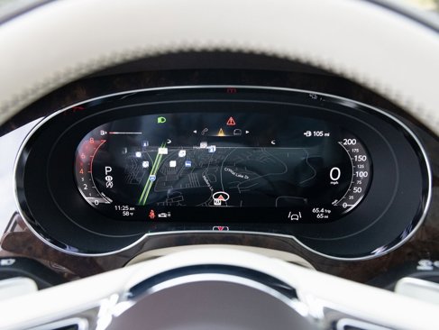 New 2025 Bentley Bentayga image 35