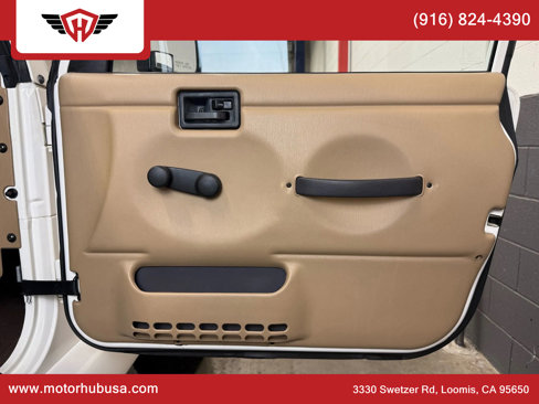 Used 1999 Jeep Wrangler Sahara image 50