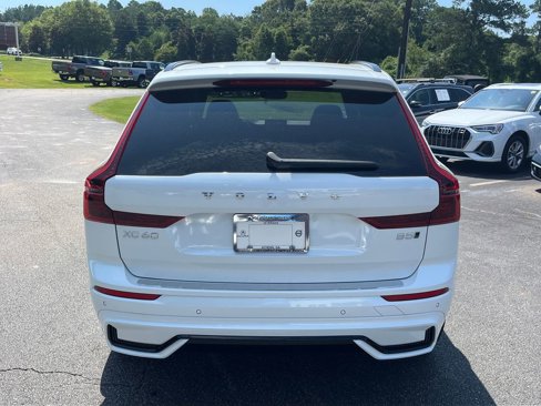 New 2026 Volvo XC60 B5 Plus image 4