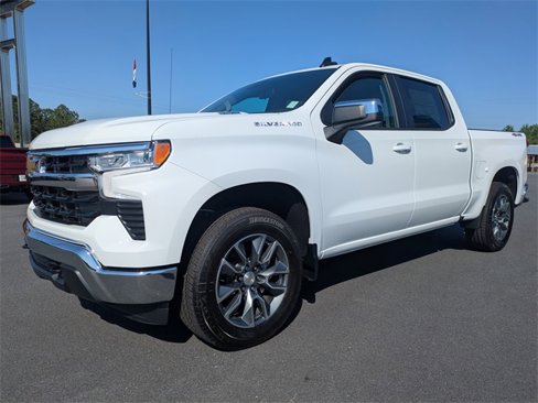 New 2025 Chevrolet Silverado 1500 LT w/ LPO, Liner Protection Package image 8