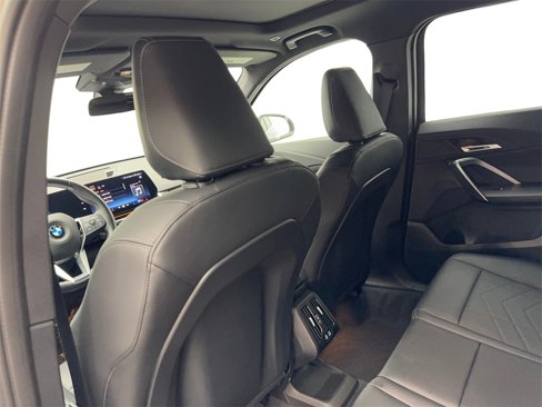 Used 2025 BMW X1 xDrive28i w/ Convenience Package image 35