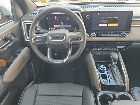 New 2026 GMC Canyon Denali image 13