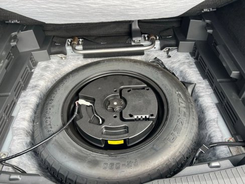 Used 2023 Nissan Rogue SV w/ SV Premium B Package image 19