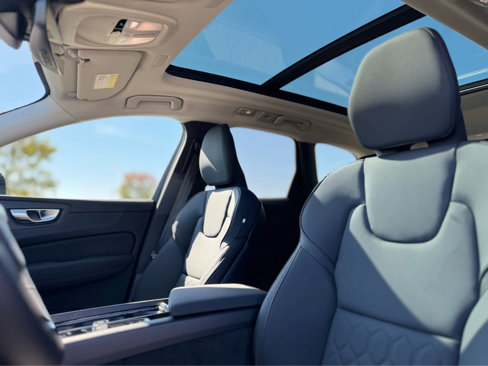 New 2026 Volvo XC60 B5 Plus w/ Protection Package Premier image 14