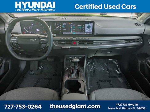 Used 2025 Kia K4 EX image 15