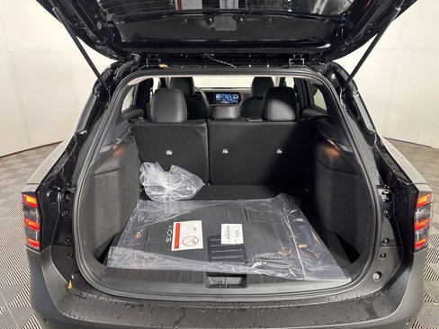 New 2026 Nissan Kicks SR image 23