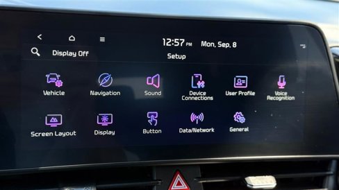 Used 2024 Kia Sportage EX image 31