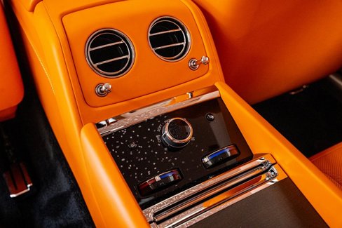 Used 2024 Rolls-Royce Spectre w/ Spectre Launch Package image 48