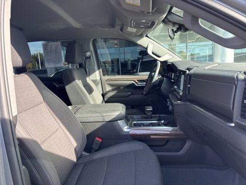 Used 2024 Chevrolet Silverado 1500 RST image 12