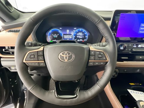 New 2026 Toyota Grand Highlander AWD Hybrid image 17