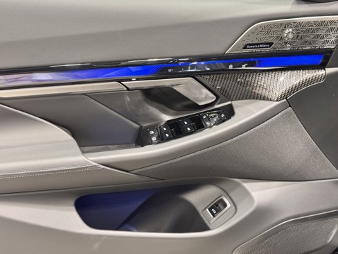 New 2026 BMW M5 w/ Executive Package image 17