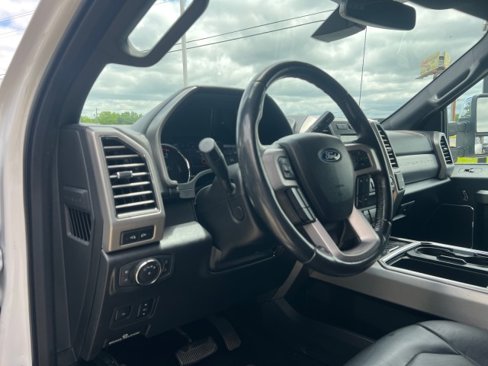 Used 2019 Ford F250 Platinum w/ Platinum Ultimate Package image 24