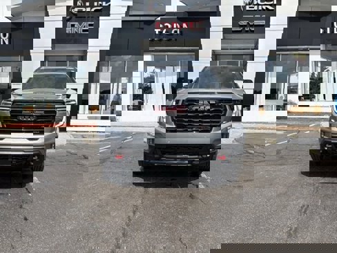 New 2026 GMC Acadia AT4 w/ Super Cruise Package image 4