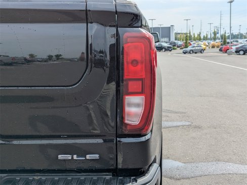 Certified 2022 GMC Sierra 1500 SLE image 45