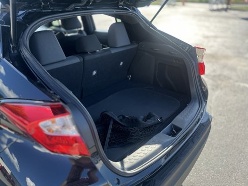 Used 2022 Toyota C-HR XLE image 15