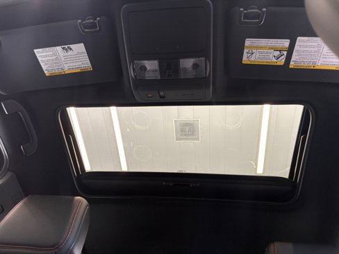 New 2026 Nissan Frontier Pro-X image 2