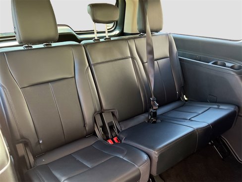 Used 2024 Ford Expedition Max XLT image 28