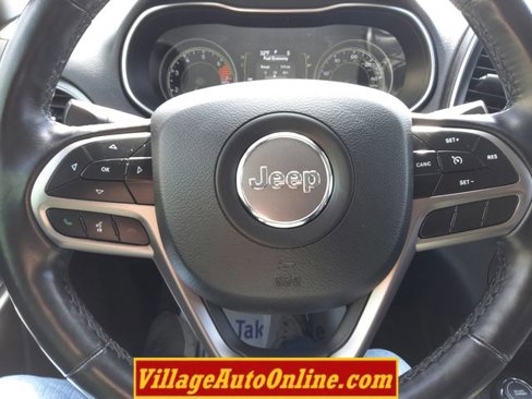 Used 2021 Jeep Cherokee Latitude Plus image 39