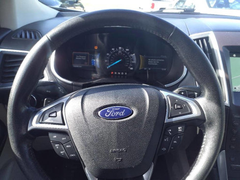 Used 2017 Ford Edge Titanium w/ Equipment Group 301A image 21