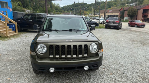 Used 2016 Jeep Patriot Latitude image 17
