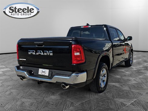 New 2026 RAM 1500 2WD Crew Cab image 5