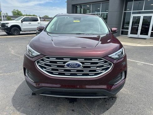 Used 2024 Ford Edge Titanium image 14