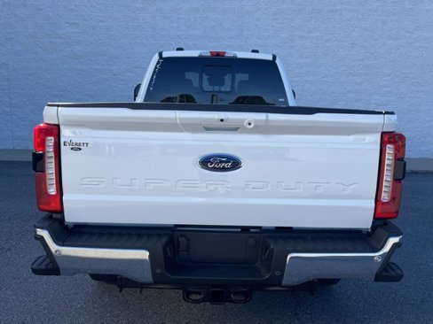 New 2026 Ford F250 Lariat image 3