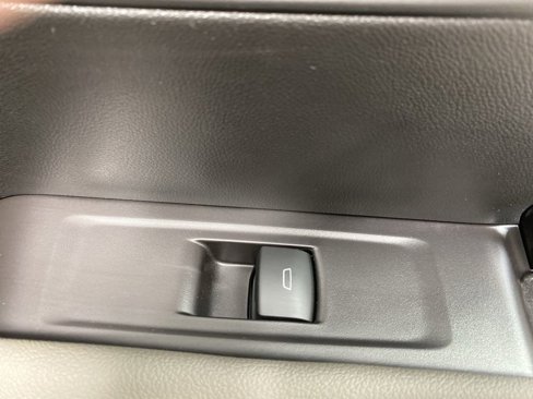 New 2026 Chevrolet Colorado ZR2 w/ Technology Package image 18