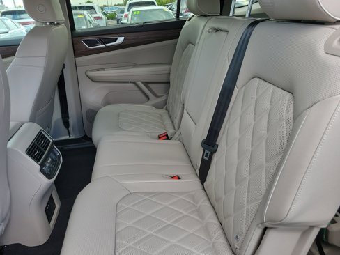 New 2026 Volkswagen Atlas SEL Premium R-Line image 16