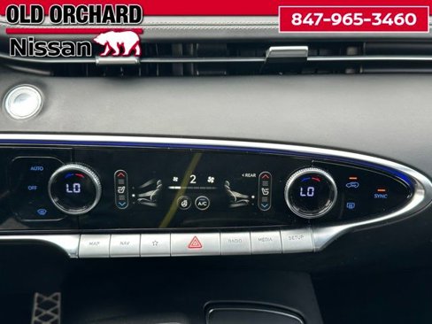 Used 2023 Genesis GV70 2.5T Sport Prestige w/ Sport Prestige Package image 23