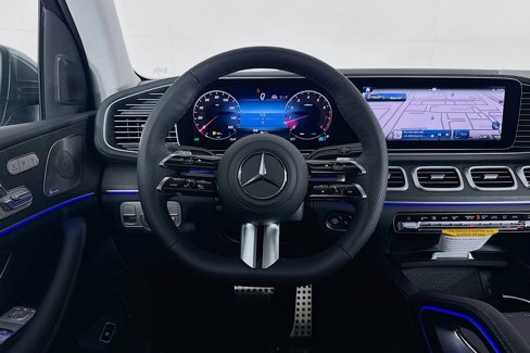 New 2026 Mercedes-Benz GLS 450 4MATIC image 4