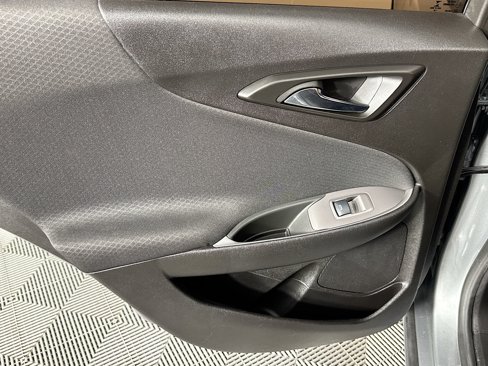 Used 2025 Chevrolet Malibu LS image 25