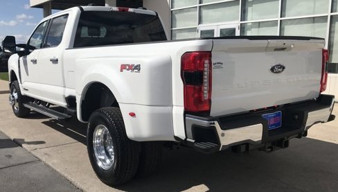 New 2025 Ford F350 Lariat w/ Chrome Package image 22