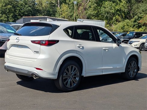 New 2025 MAZDA CX-5 Signature image 3