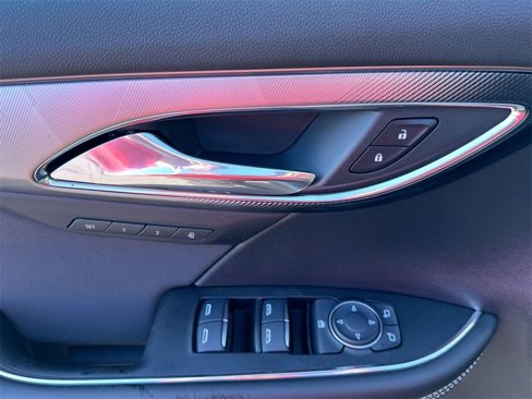 New 2025 Buick Envision Sport Touring image 15