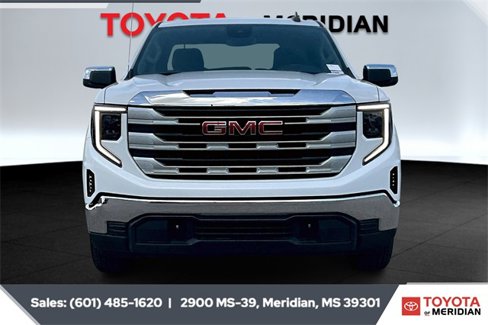 Used 2024 GMC Sierra 1500 SLE image 3