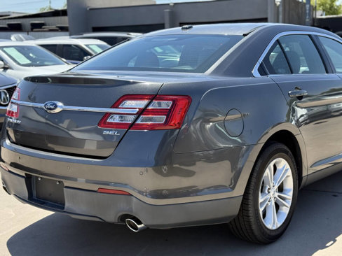 Used 2015 Ford Taurus SEL w/ Equipment Group 201A image 8