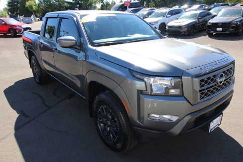 Used 2022 Nissan Frontier SV image 7