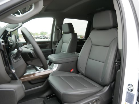 New 2026 Chevrolet Silverado 3500 LT w/ Trail Boss Package image 3