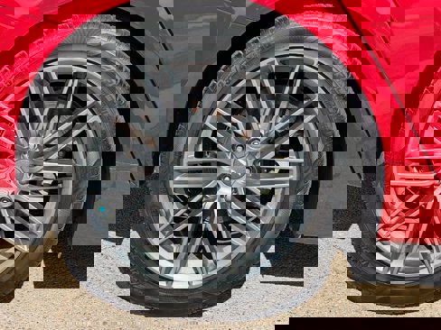 Used 2020 Genesis G70 2.0T image 36