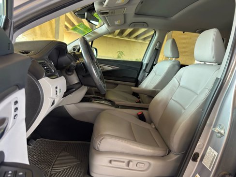 Used 2022 Honda Pilot Special Edition image 11