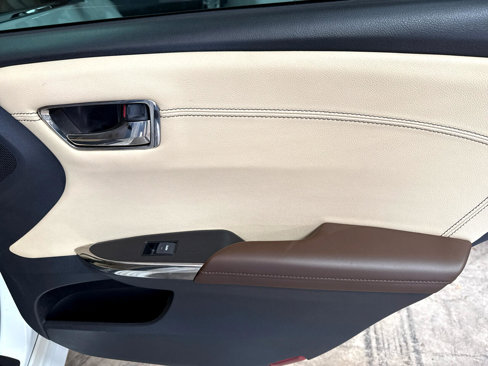 Used 2018 Toyota Avalon Limited w/ Carpet Mat Package image 61