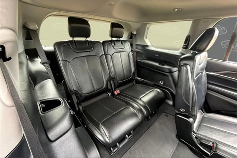 Used 2022 Jeep Grand Cherokee L Limited w/ Luxury Tech Group II image 34
