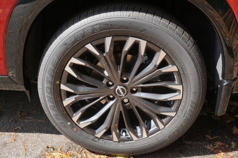 New 2026 Nissan Rogue Platinum image 8