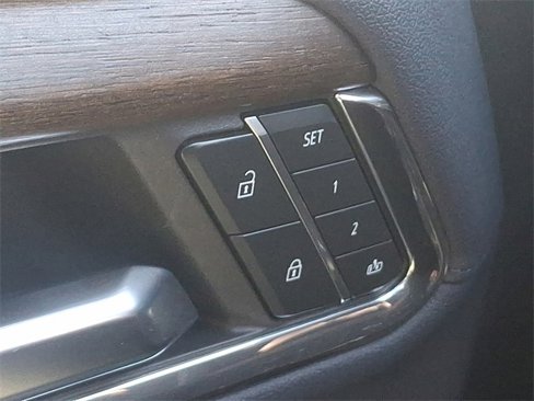 Used 2024 Chevrolet Silverado 2500 High Country w/ High Country Premium Package image 33