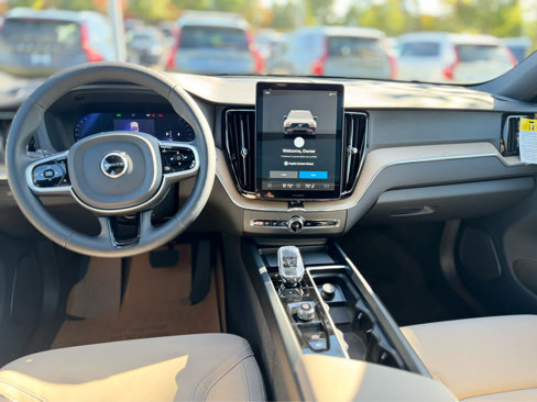 New 2026 Volvo XC60 B5 Plus w/ Protection Package Premier image 10