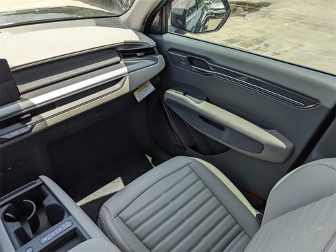 New 2026 Kia EV9 Land image 15