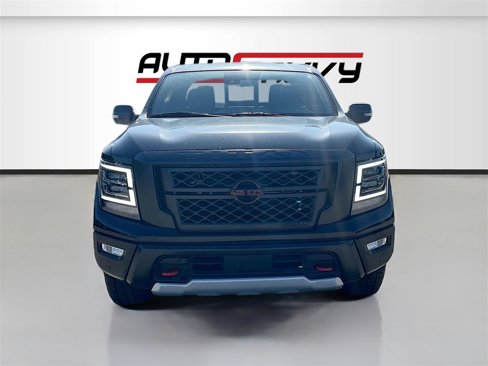 Used 2024 Nissan Titan PRO-4X image 2