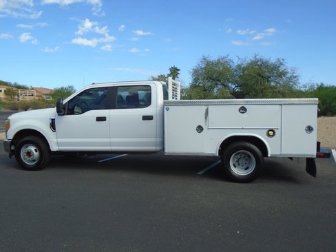 Used 2017 Ford F350 XL w/ Power Equipment Group image 2