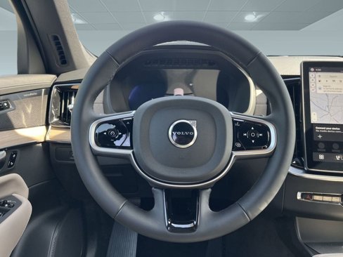 New 2026 Volvo XC90 T8 Plus image 15
